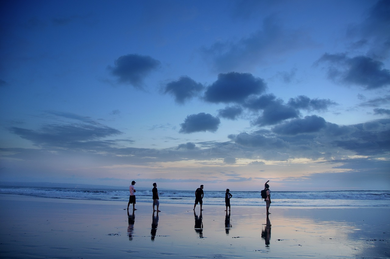zaśmiecone plaże na Bali